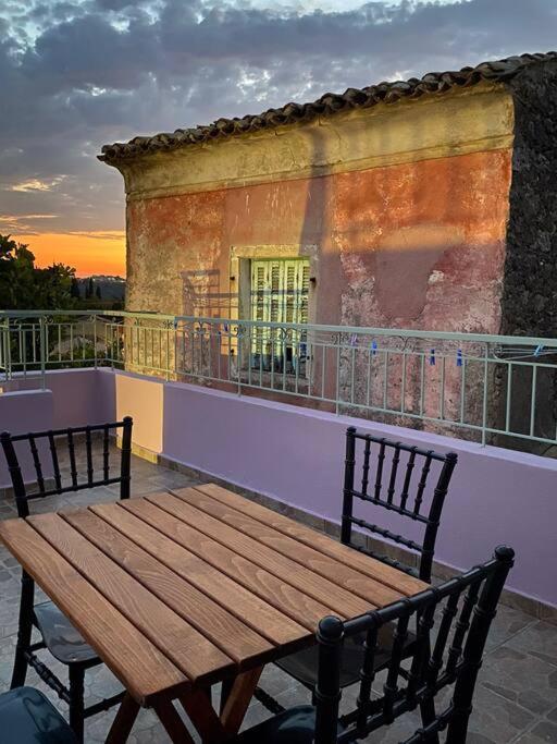 Villa Siora Nina Charming Stone House Near Agios Gordios Sinarádes Exterior foto